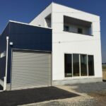 使い勝手良し！広いバルコニーがあるコンパクト住宅