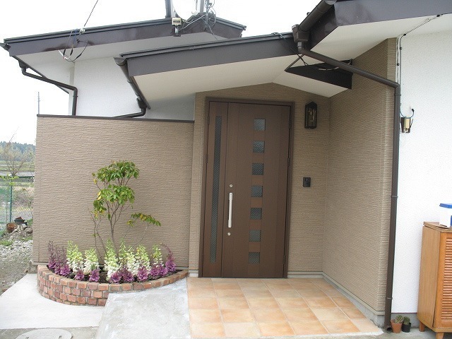 自社施工の花壇